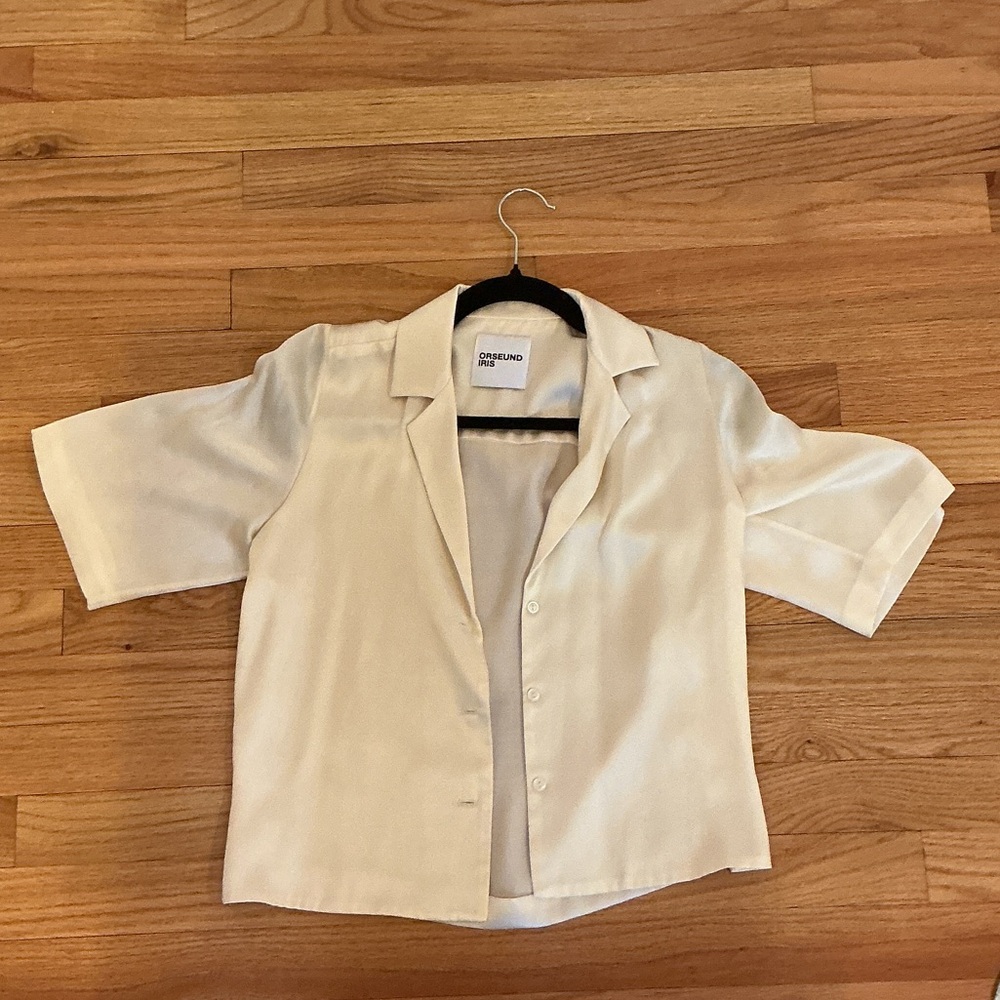 V Neck Short Sleeve Button-Up Shirt